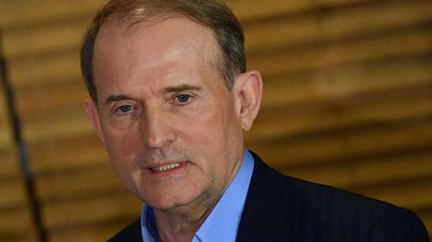 "Зеленський, який обіцяв народовладдя, не може ігнорувати українців"- Медведчук