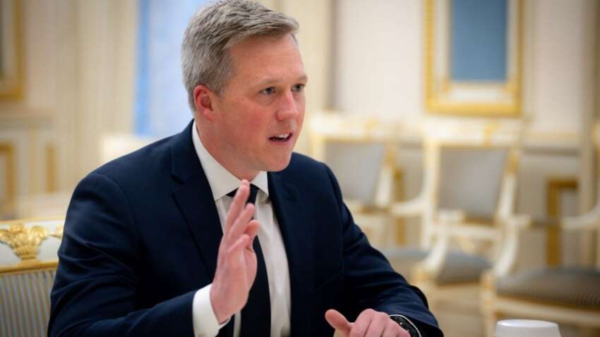 Дрисколл в ОАЭ должен был встретиться не только с россиянами: кто должен был представлять Украину