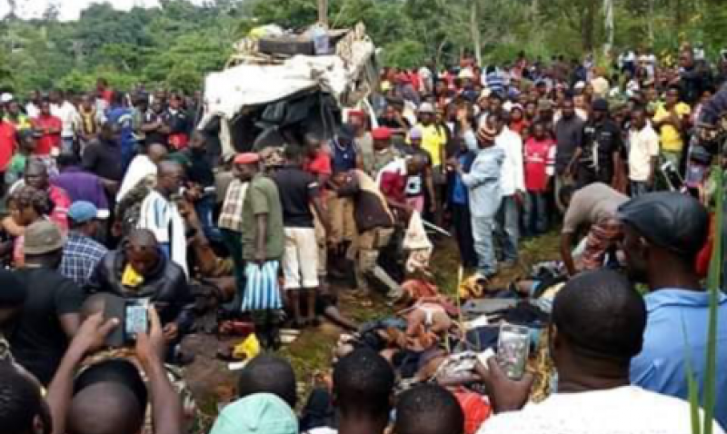 Жертвами ДТП в Камеруне стали больше 20 человек