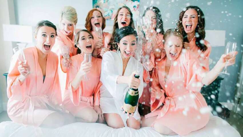 Как правильно сказать "мальчишник" и "девичник" по-украински