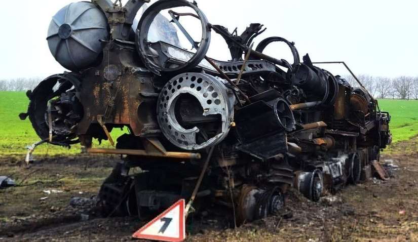 ЗСУ вперше знищили російську пускову установку С-400 (ФОТО)