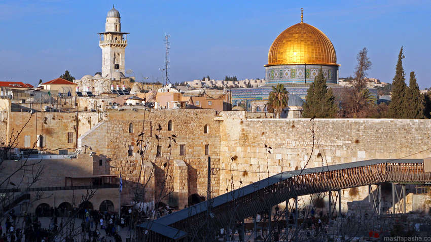 Беспорядки в Иерусалиме: 65 пострадавших, полиция применила светошумовые гранаты