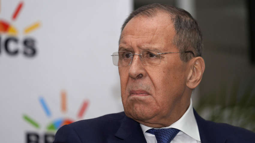 Лавров приїхав до Африки та кинувся танцювати (ФОТО, ВІДЕО)