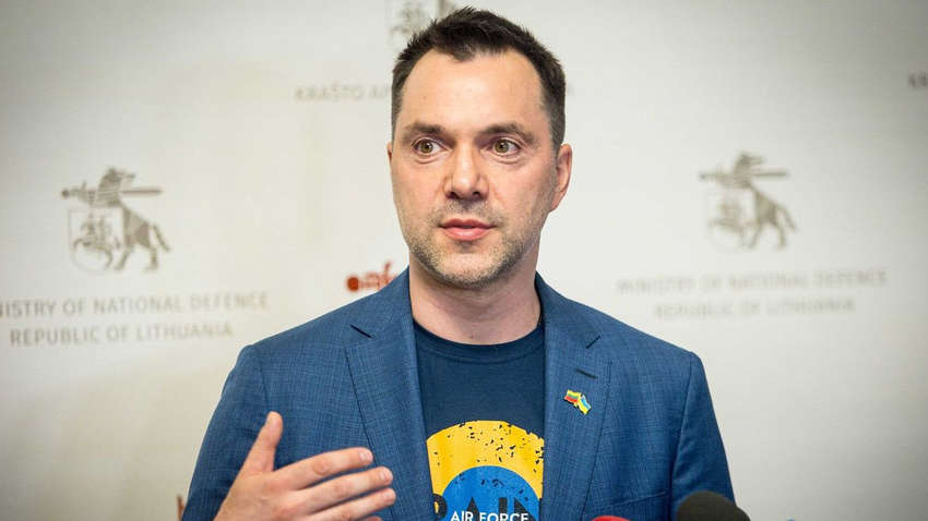 Арестович заговорил о разделе Украины: по принципу ФРГ-ГДР