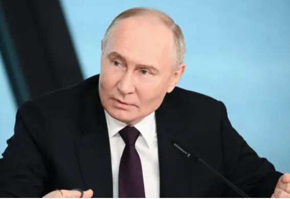 Путін натякнув, що може скоротити витрати на армію РФ 