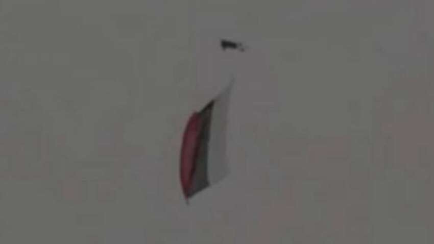 Флеш про дрон з російським прапором над Києвом