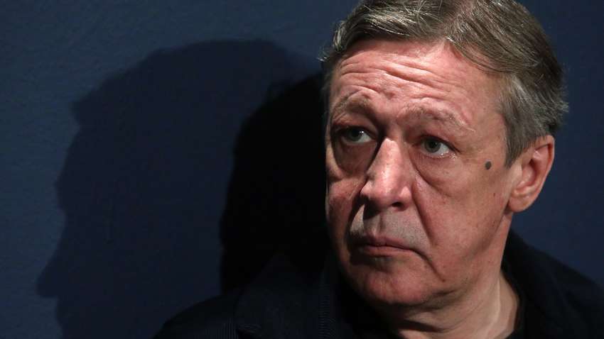 ВІДЕОФАКТ: зниклого з лікарні Єфремова зняли в інвалідному візку ВІДЕОФАКТ: зниклого з лікарні Єфремова зняли в інвалідному візку