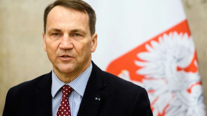 В Польше призвали ответить Путину на понятном ему языке