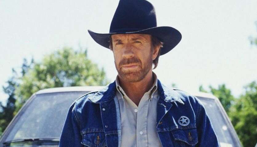 Чак Норрис уже не тот: он показал себя на новом фото