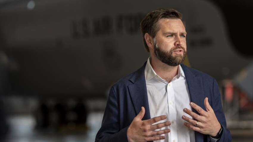 Новий шанс закінчити війну: куди Трамп терміново відправляє Венса