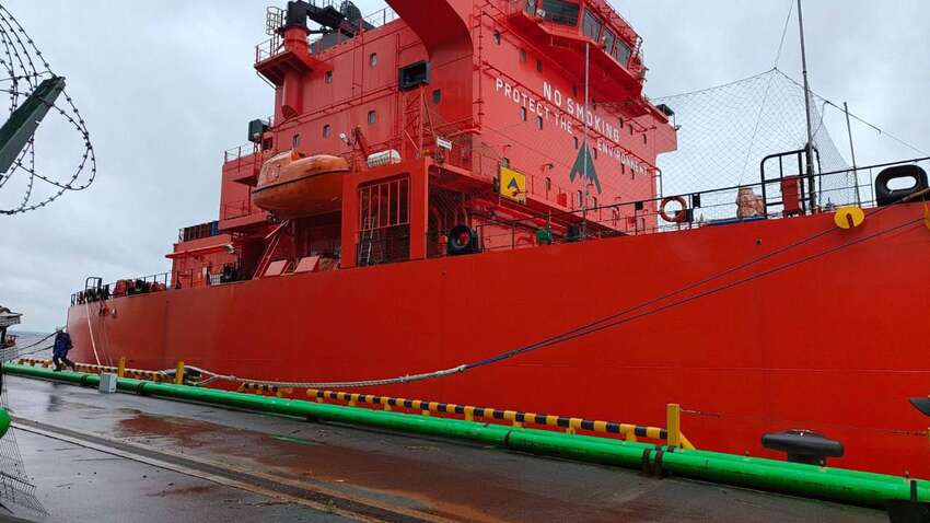 Удар по хімії Кремля: вибух і витік аміаку в стратегічному порту РФ