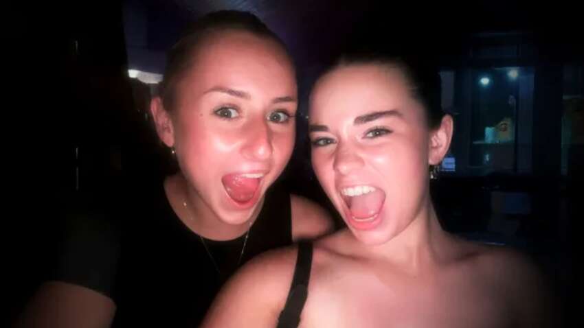 Родители призывают вычеркнуть эту страну из списка для путешествий после смерти их дочерей