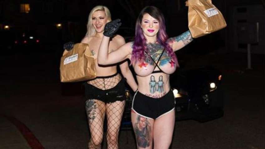 "Карантин змінює професії": в США стриптизерки зайнялися доставкою їжі