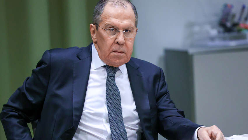 Россия выдвигает ультиматум. Лавров угрожает, что «вопрос решит армия России» Россия выдвигает ультиматум. Лавров угрожает, что «вопрос решит армия России»