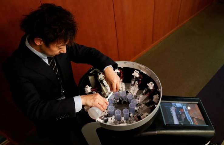 Японский ученый создал телеэкран, способный передавать вкус еды: как он выглядит (ФОТО)  