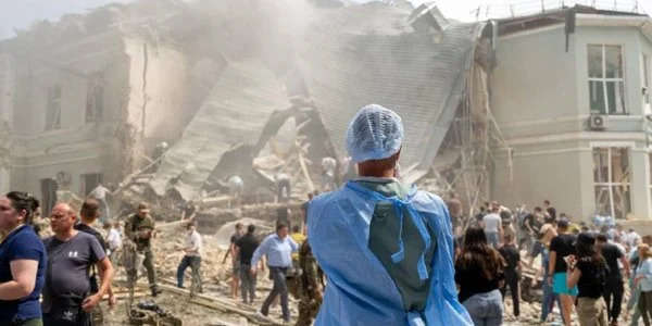 Фейкове відео про "Охматдит": чергова спроба Кремля приховати військові злочини Фейкове відео про "Охматдит": чергова спроба Кремля приховати військові злочини