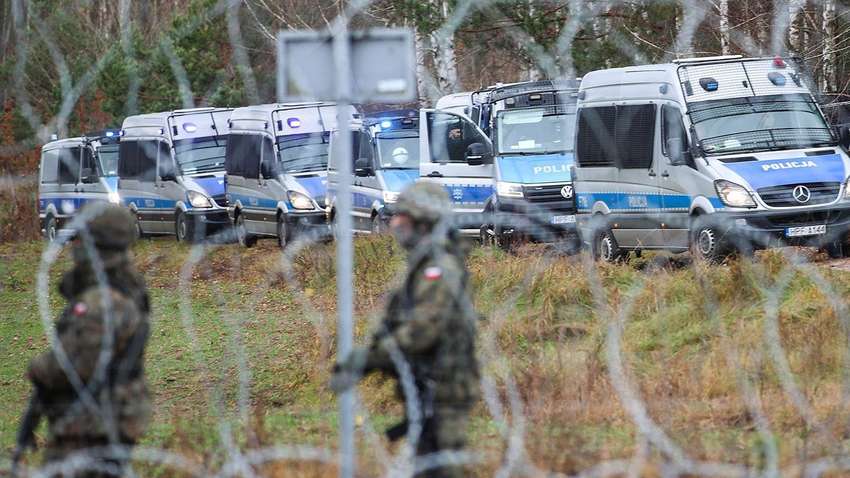 В НАТО называют трафик мигрантов из Беларуси в страны ЕС местью Лукашенко за санкции