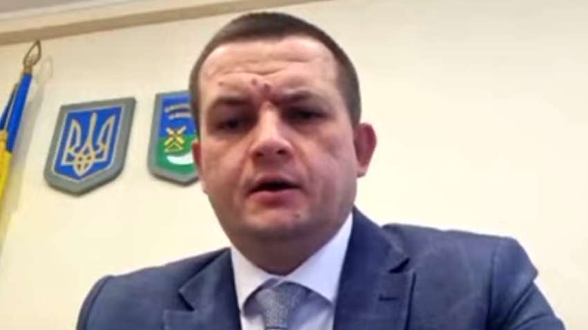 Криворожский райсовет отобрал незаконную землю у бизнес-партнера Юзика. Полиция пришла к главе совета с обыском