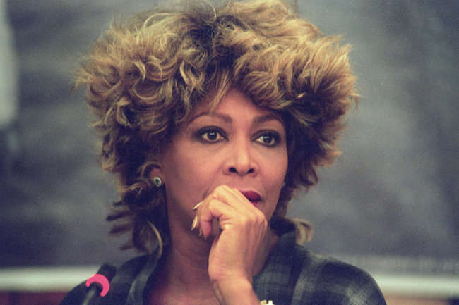 Тіна Тернер попрощалася з фанатами