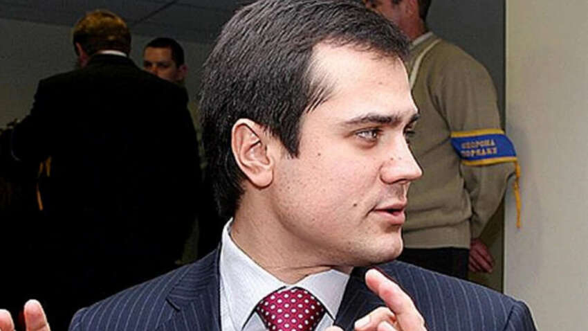 НАБУ мобілізувало весь ресурс та оголосило найбільшим злодієм: Яхно про справу Комарницького