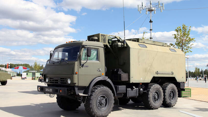 Очень дорогая российская техника сгорела, даже не доехав до фронта: что говорят бойцы Буданова (ВИДЕО)