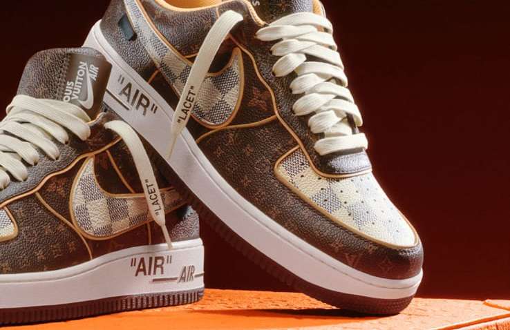 Коллекция кроссовок продается за рекордные 25 миллионов долларов: как выглядит "роскошная" обувь (ФОТО) Коллекция кроссовок продается за рекордные 25 миллионов долларов: как выглядит "роскошная" обувь (ФОТО)