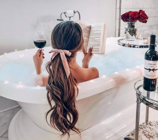 Советы базфлюэнсеров: как ванна помогает стать красивее и здоровее