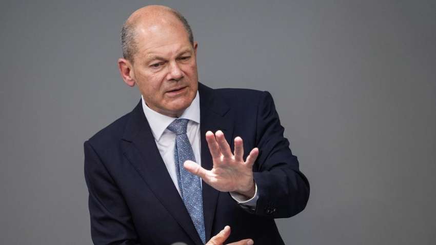 Німеччина звинувачує Великобританію через тиск, зумовлений відправкою зброї в Україну Німеччина звинувачує Великобританію через тиск, зумовлений відправкою зброї в Україну