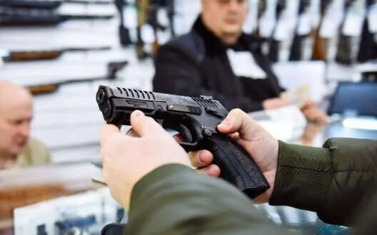 В МВД рассказали, будет ли доступно оружие украинцам после войны В МВД рассказали, будет ли доступно оружие украинцам после войны