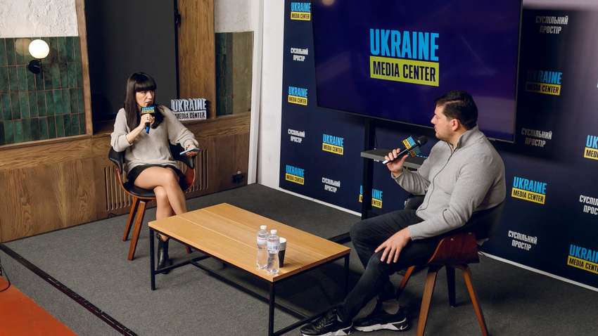 Хто виграє від обстрілів українських портів: відповідь Дениса Марчука