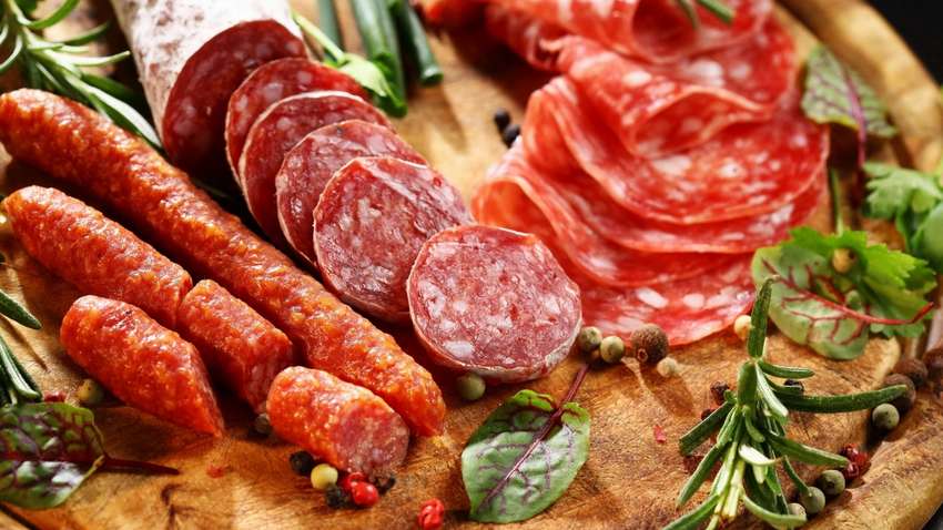 Почему следует отказаться от мясных полуфабрикатов