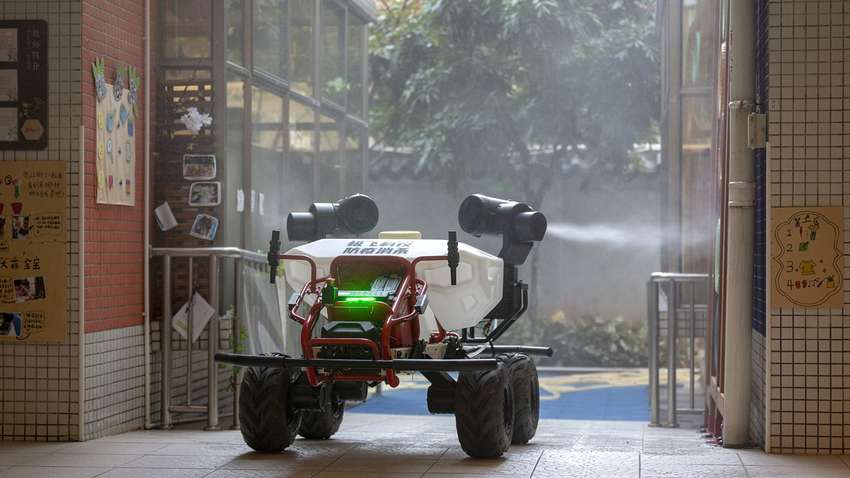 Сельскохозяйственные роботы займутся дезинфекцией улиц
