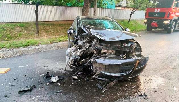 У Чернівецькій області затримали митника, який збив на смерть 21-річну дівчину, й одразу відпустили