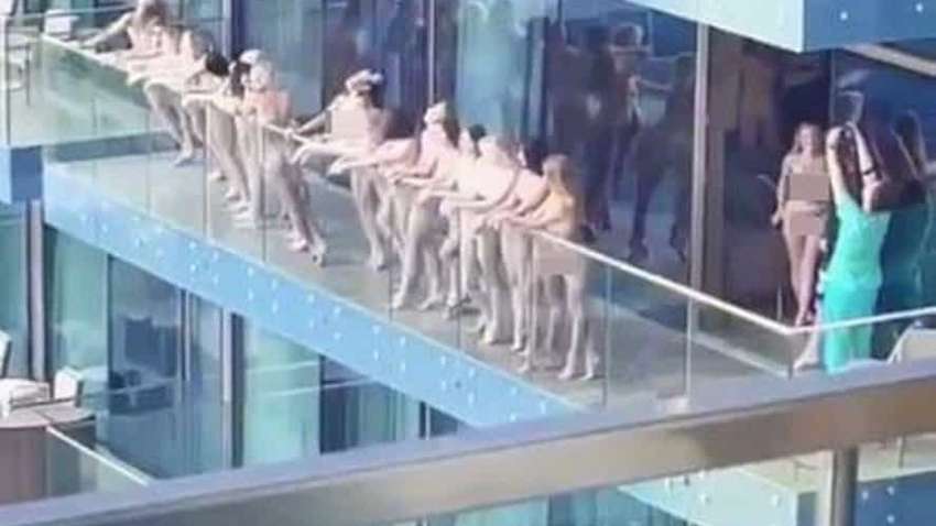 Організатором «голої фотосесії» з моделями в Дубаї виявився виходець з України - ЗМІ Організатором «голої фотосесії» з моделями в Дубаї виявився виходець з України - ЗМІ