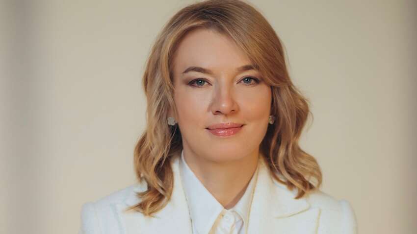 Скільки коштує хутряна жилетка голови партії “Слуги народу” Шуляк (ФОТО)