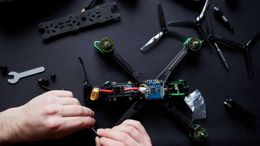 Стало известно, как власти блокируют бронирование работников оборонных предприятий Стало известно, как власти блокируют бронирование работников оборонных предприятий