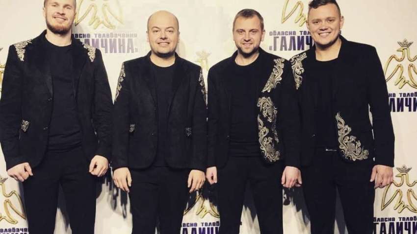 В Україні популярний гурт мобілізували на фронт після концерту в повному складі