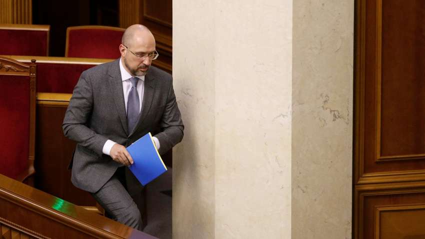 "На доработку": почему депутаты отклонили программу правительства "На доработку": почему депутаты отклонили программу правительства