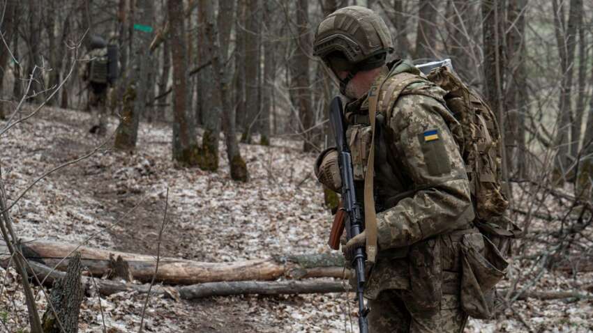 «Так не можна воювати»: Бутусов жорстоко розкритикував штурмові дії на фронті 