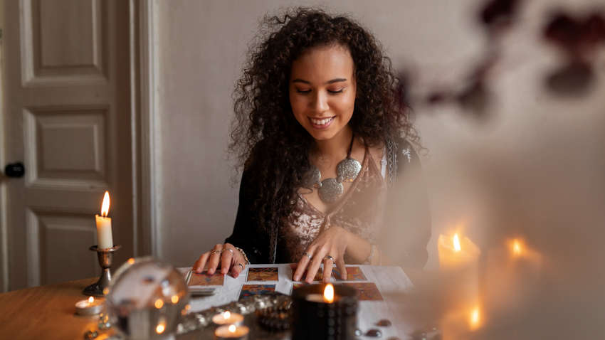 Який ритуал потрібно зробити 1 листопада, щоб місяць був вдалий