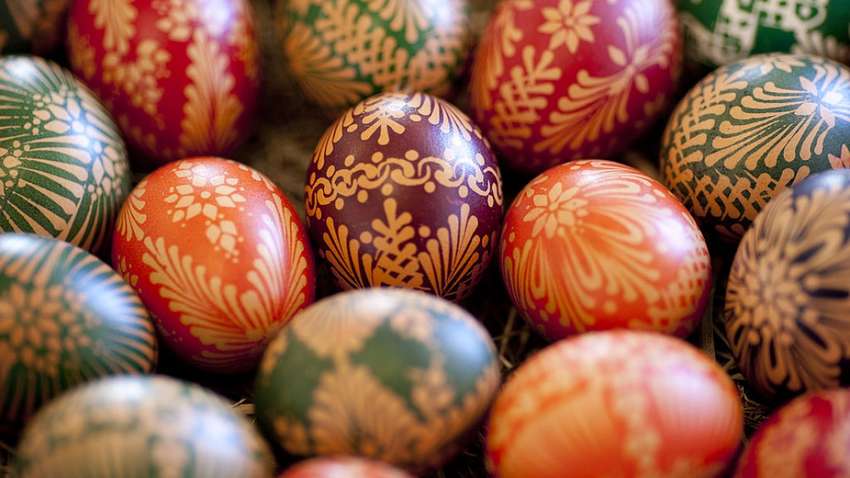 "COVID-19 в Україні": пік заражень очікується на Великдень