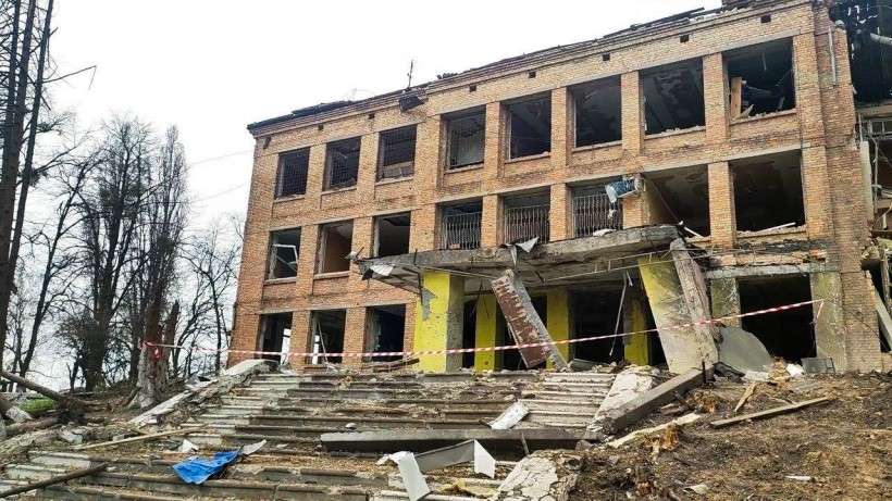 Ліцей на Київщині відбудують за майже 15 мільйонів доларів: звідки гроші