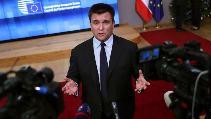 Климкин: мы находимся под постоянной угрозой России. Сто процентов Путин будет поднимать ставки Климкин: мы находимся под постоянной угрозой России. Сто процентов Путин будет поднимать ставки