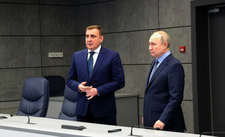 Его считают преемником: Путин назначил своего экс-телохранителя на важный государственный пост Его считают преемником: Путин назначил своего экс-телохранителя на важный государственный пост