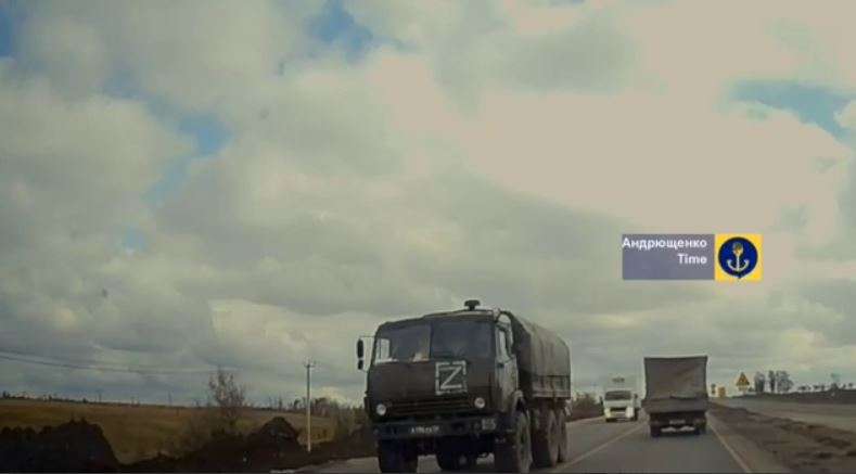 Військові РФ перекидають на один з напрямків живу силу та БК