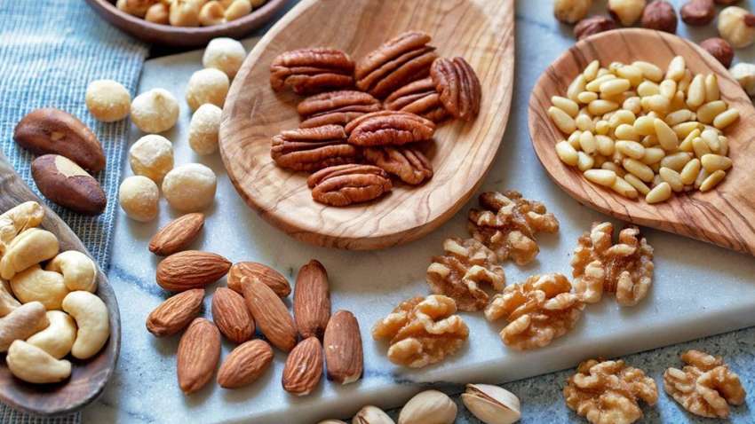 Що буде з організмом, якщо з'їдати жменю горіхів щодня