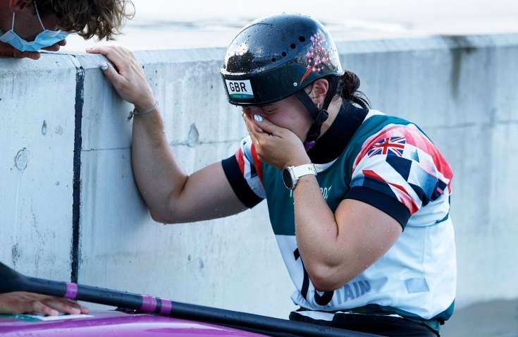 Слезами горю не поможешь: почему британская спортсменка расплакалась в финале Олимпиады-2020 Слезами горю не поможешь: почему британская спортсменка расплакалась в финале Олимпиады-2020