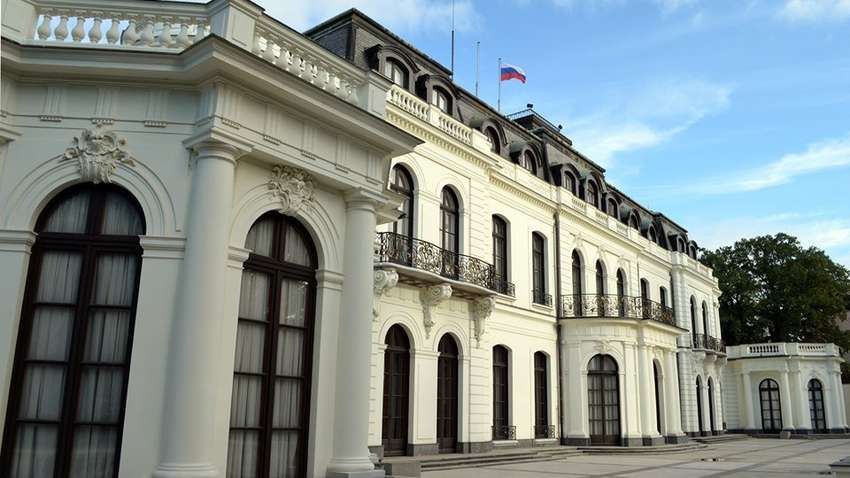 В аэропорту Праги задержан россиянин по запросу Украины В аэропорту Праги задержан россиянин по запросу Украины