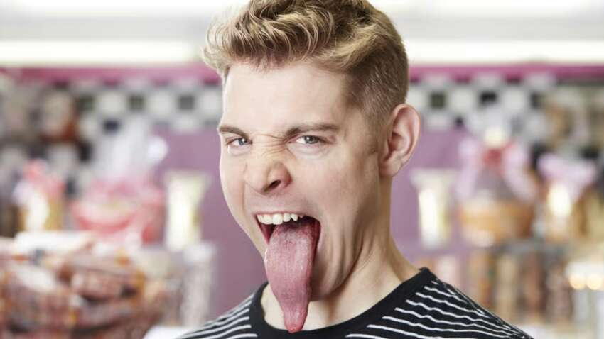 Самый длинный язык в мире: сколько сантиметров (ФОТО) Самый длинный язык в мире: сколько сантиметров (ФОТО)