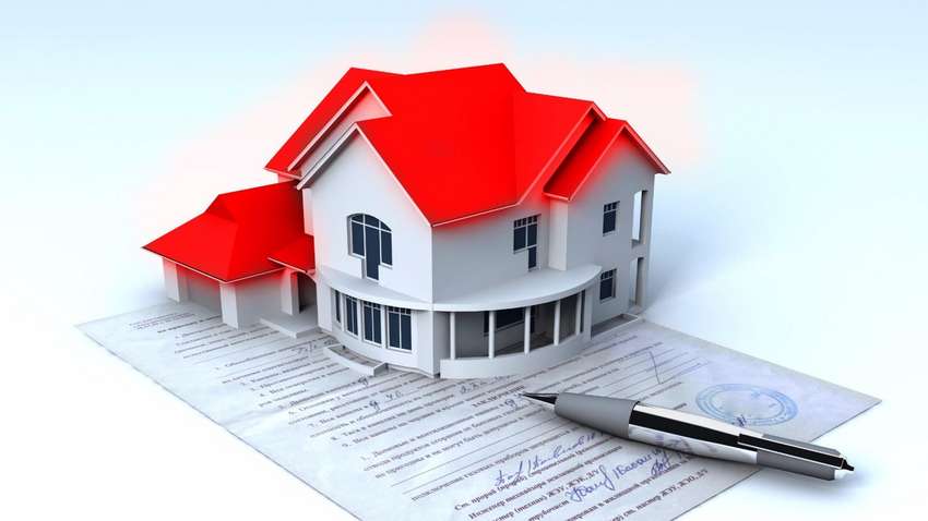 В Україні можуть внести зміни в правила продажу українцями нерухомості та автомобілів